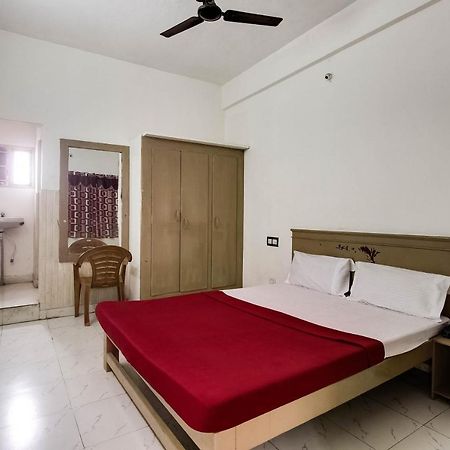 Hôtel Spot On 44406 Royal Residency Spot à Kumbakonam Extérieur photo
