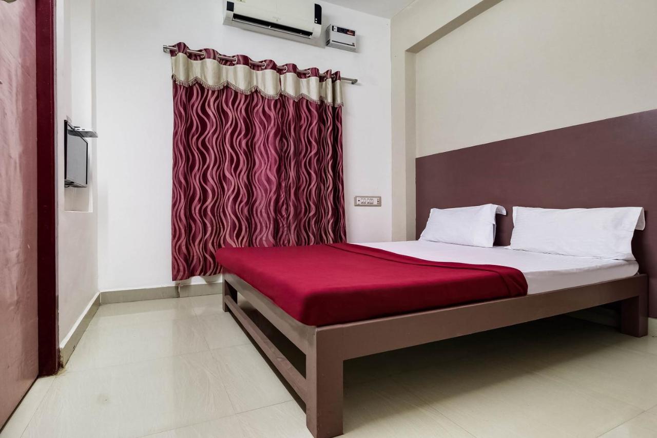 Hôtel Spot On 44406 Royal Residency Spot à Kumbakonam Extérieur photo