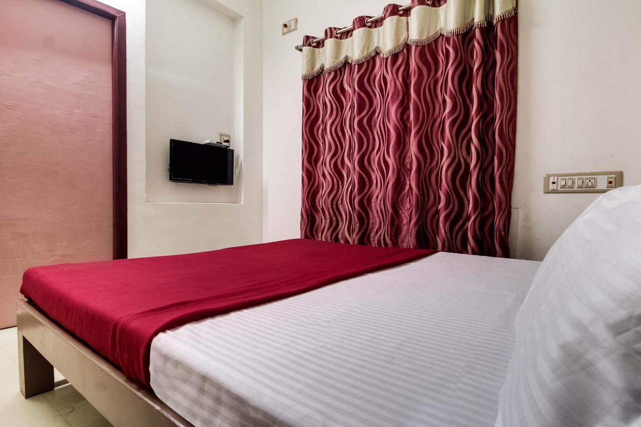 Hôtel Spot On 44406 Royal Residency Spot à Kumbakonam Extérieur photo