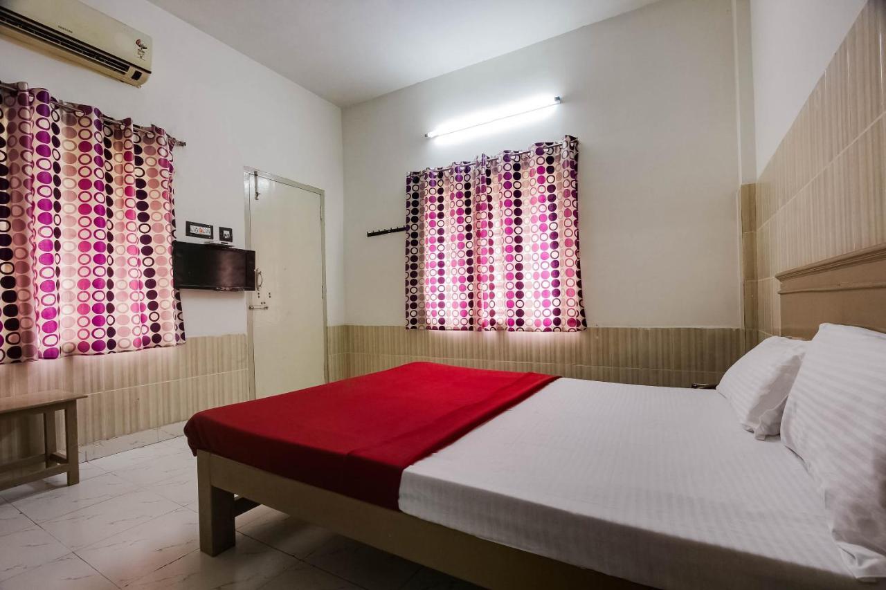 Hôtel Spot On 44406 Royal Residency Spot à Kumbakonam Extérieur photo